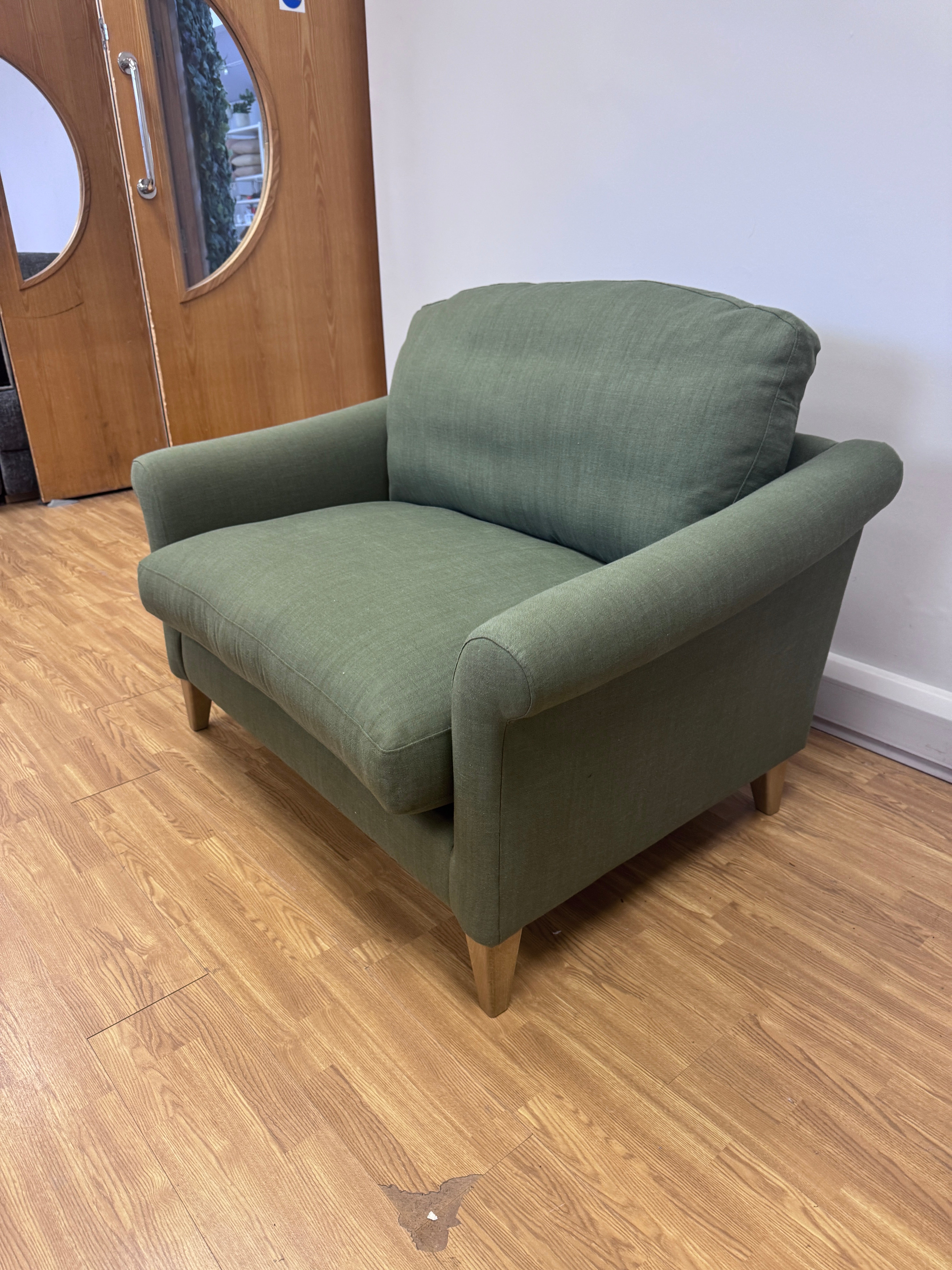 Clover large loveseat in Fern Green Linen fabric