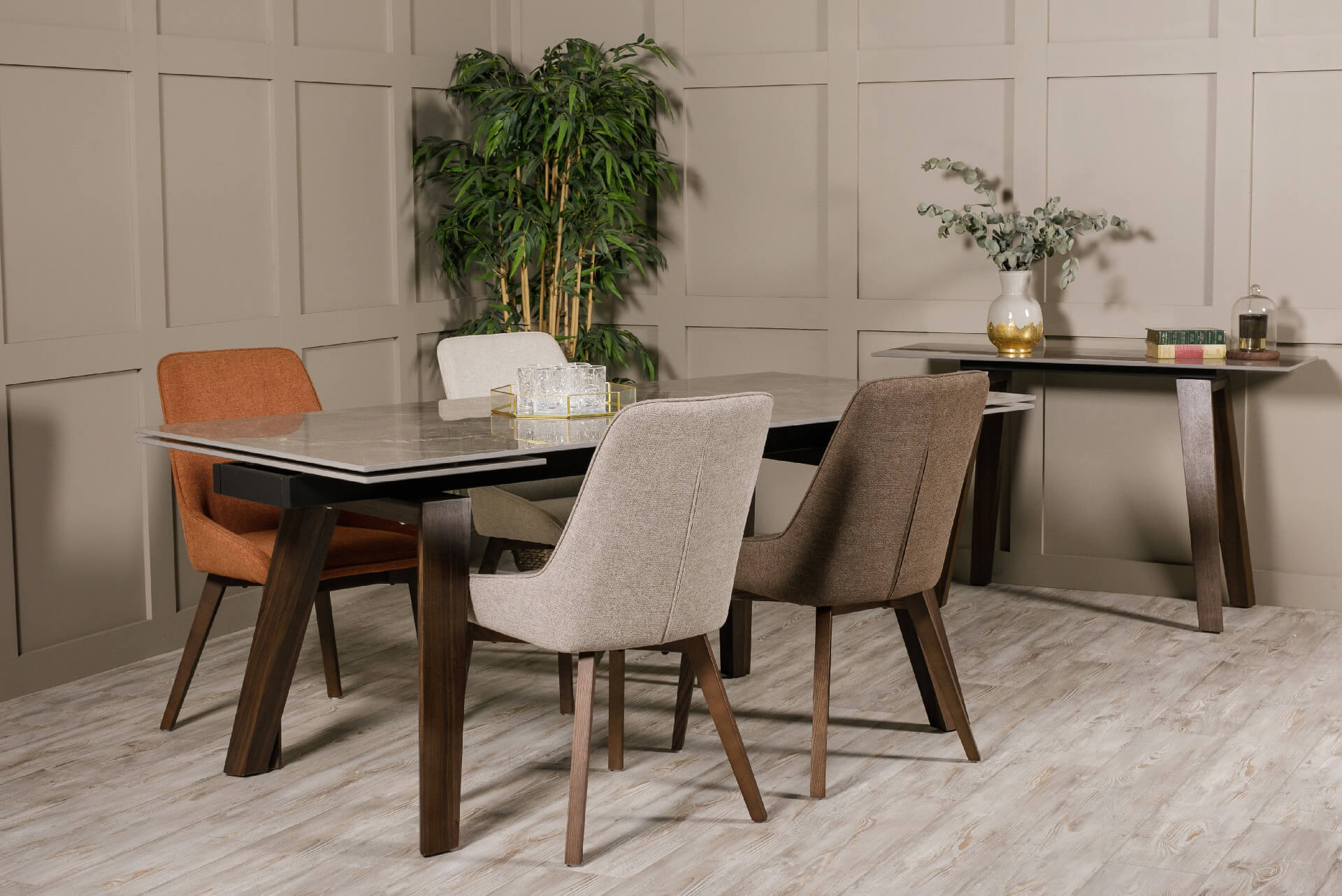 Axton velvet dining chair