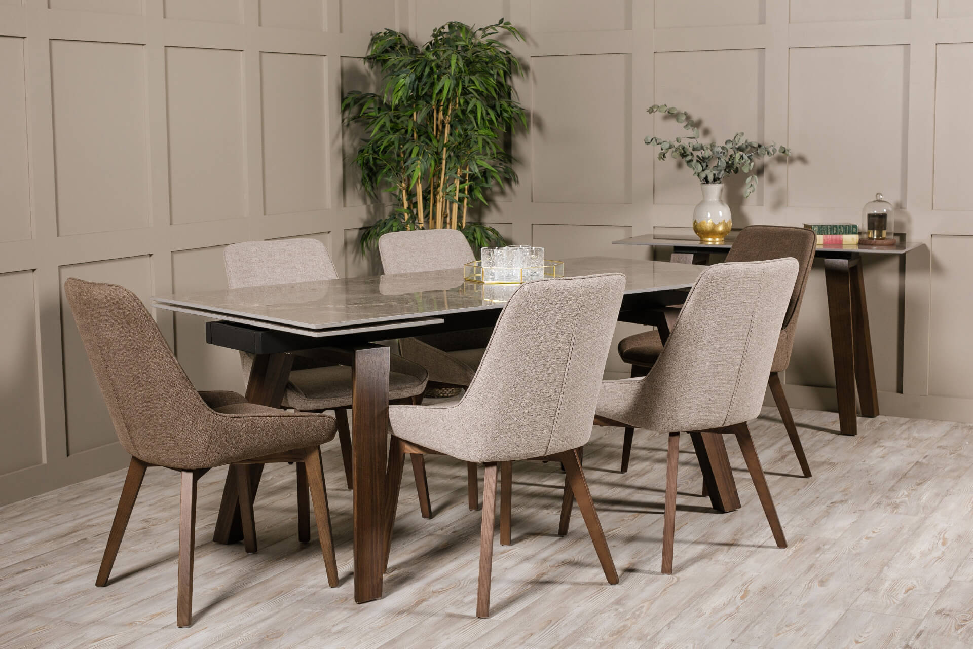 Axton velvet dining chair