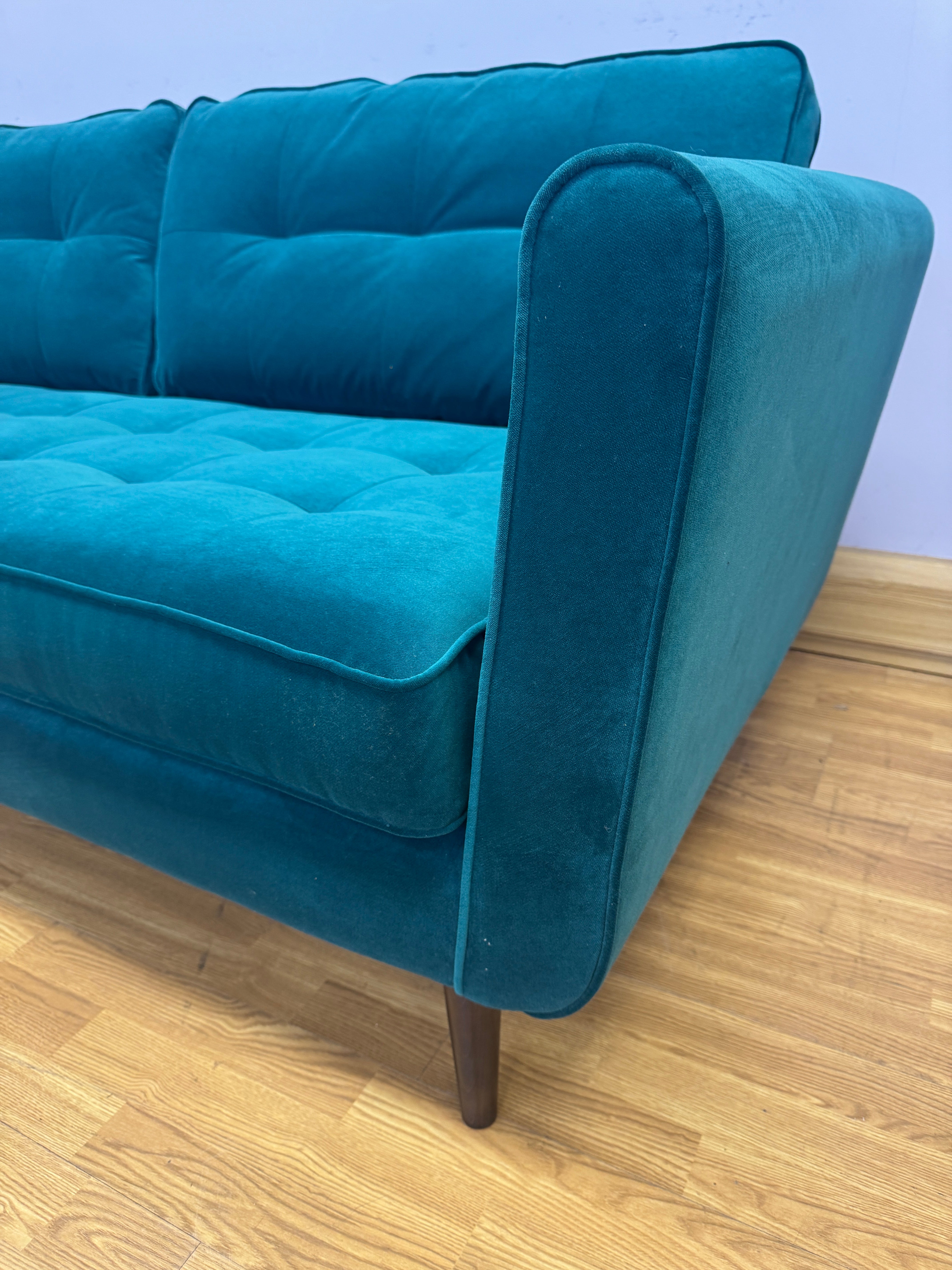 IV large 4 seater bench seat sofa in teal velvet