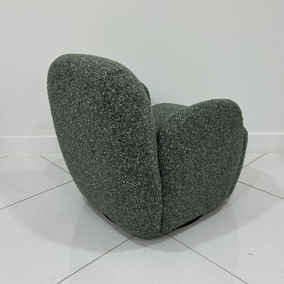 Micky swivel chair in Boucle fabric