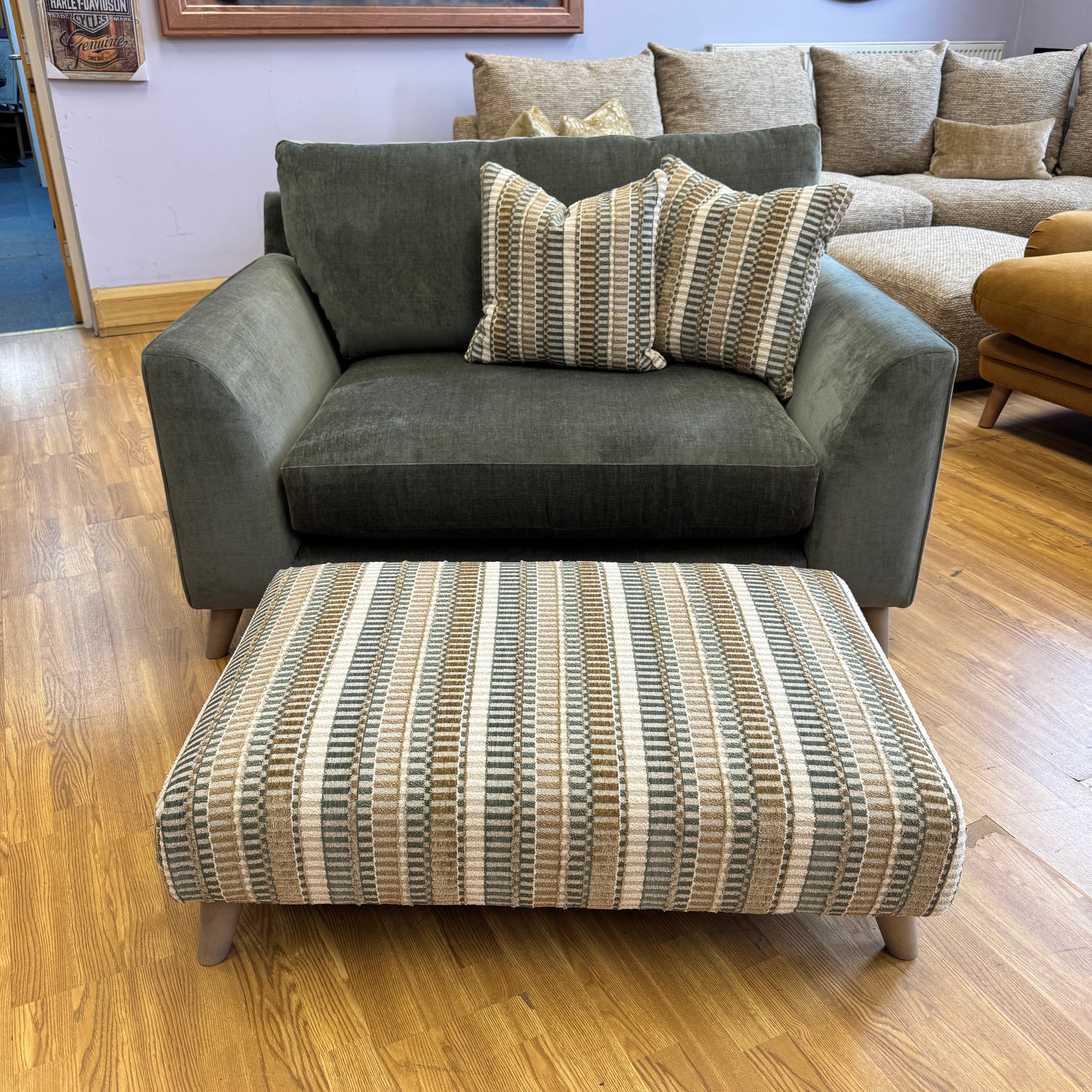 Tovi Loveseat in Spruce Green/Grey velvet
