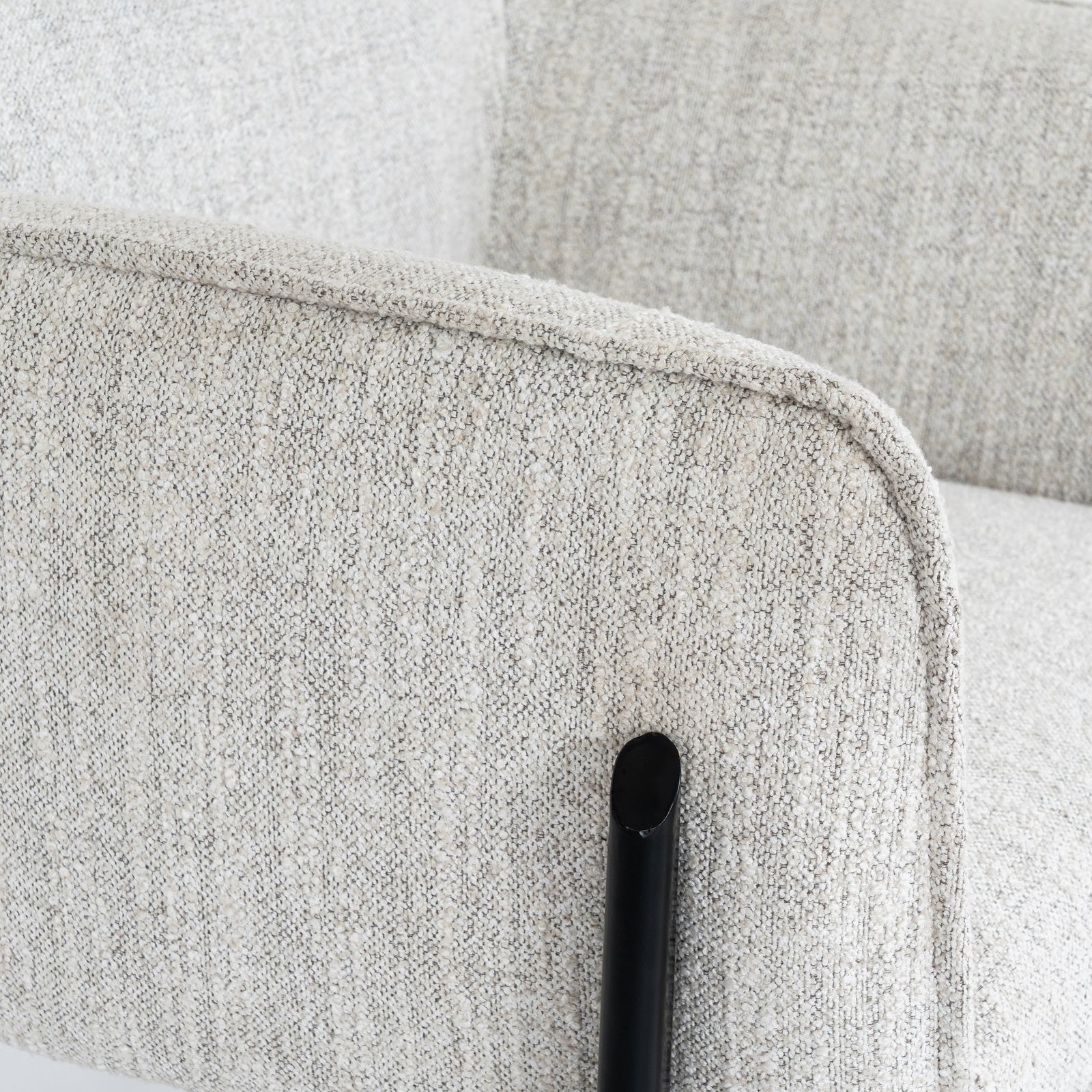 Zephra accent chair