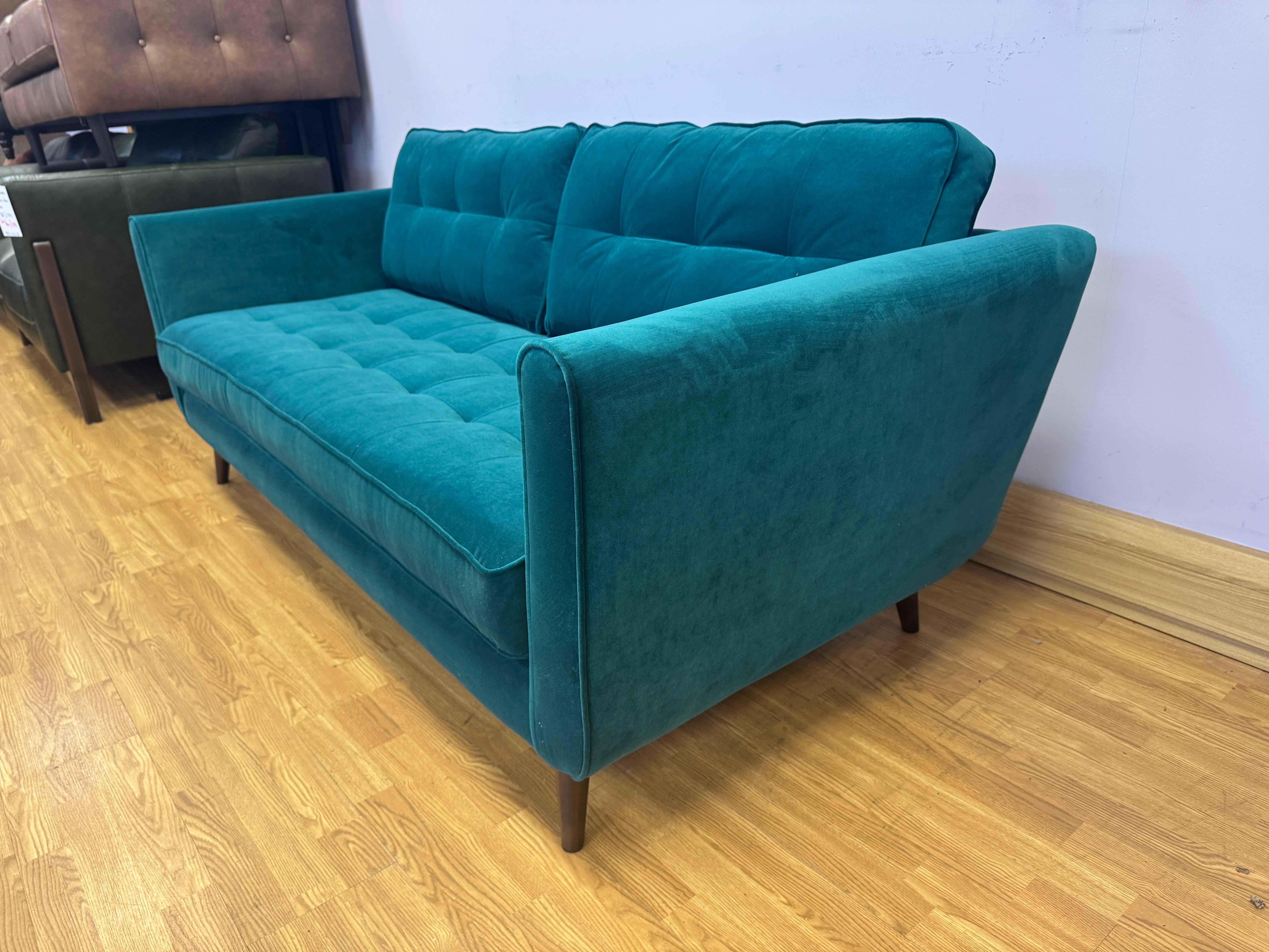 IV large 4 seater bench seat sofa in teal velvet