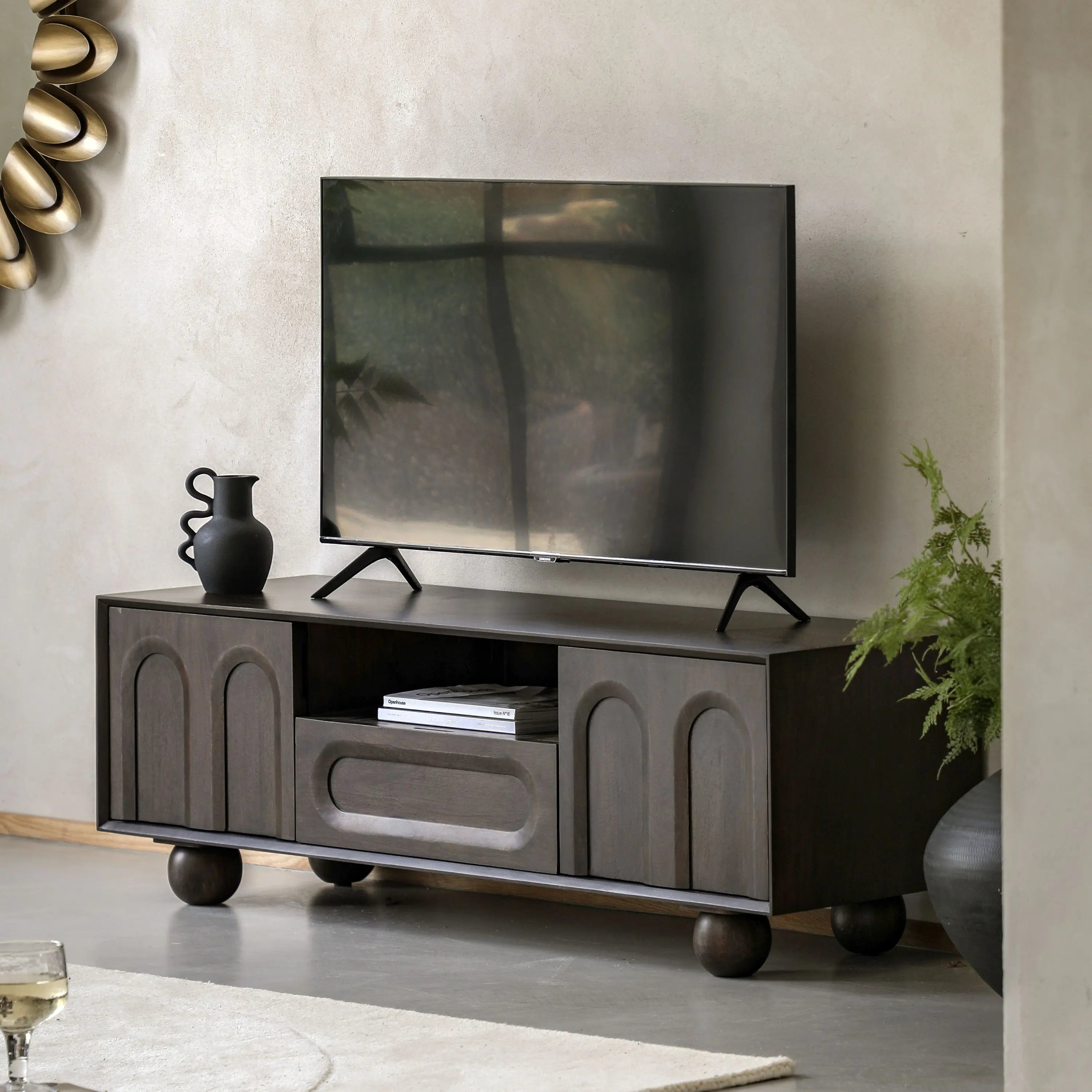 Arc Media unit