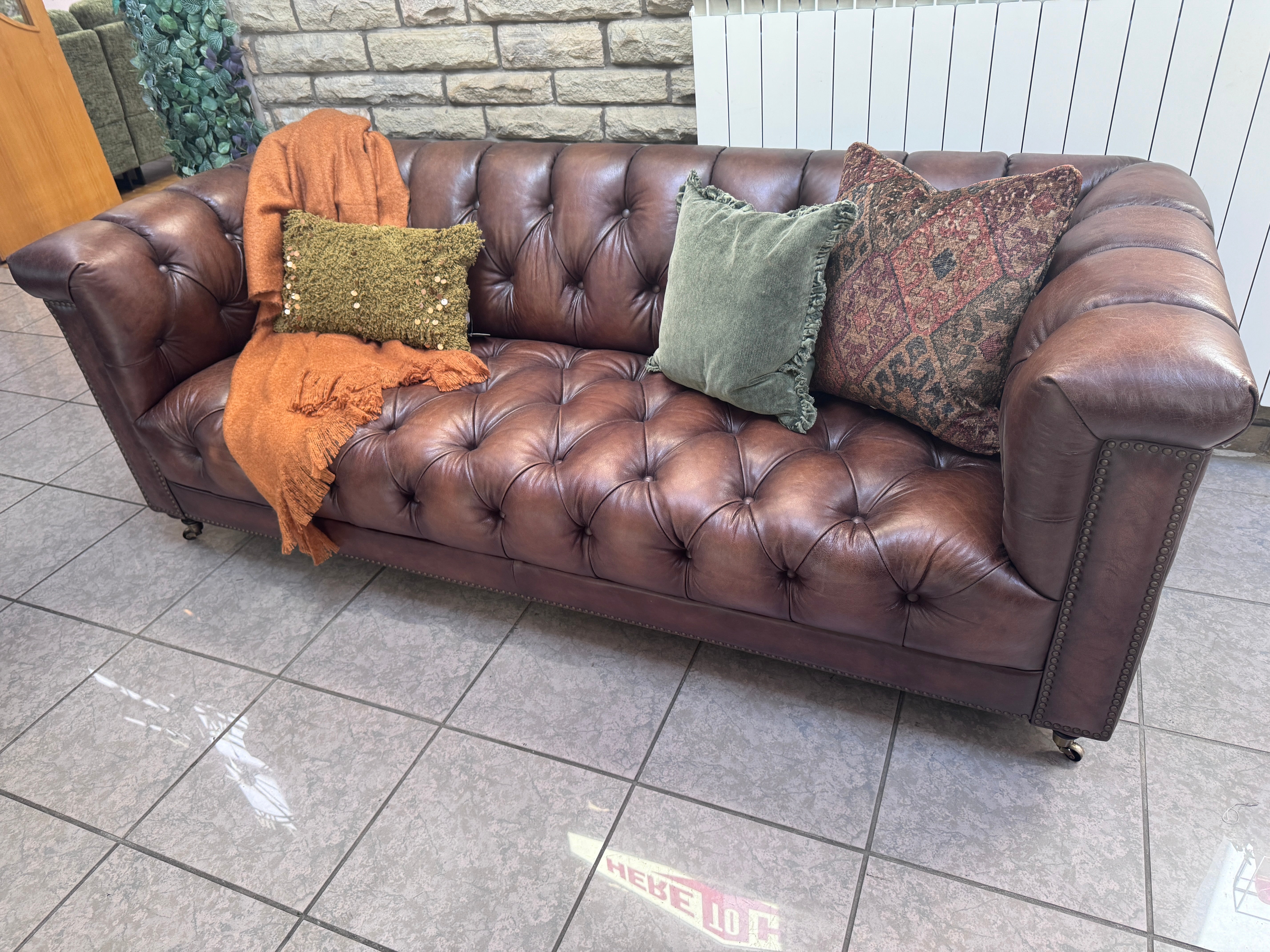 Wallace 3 seater Chesterfield sofa in full 1981 Saddle Leather