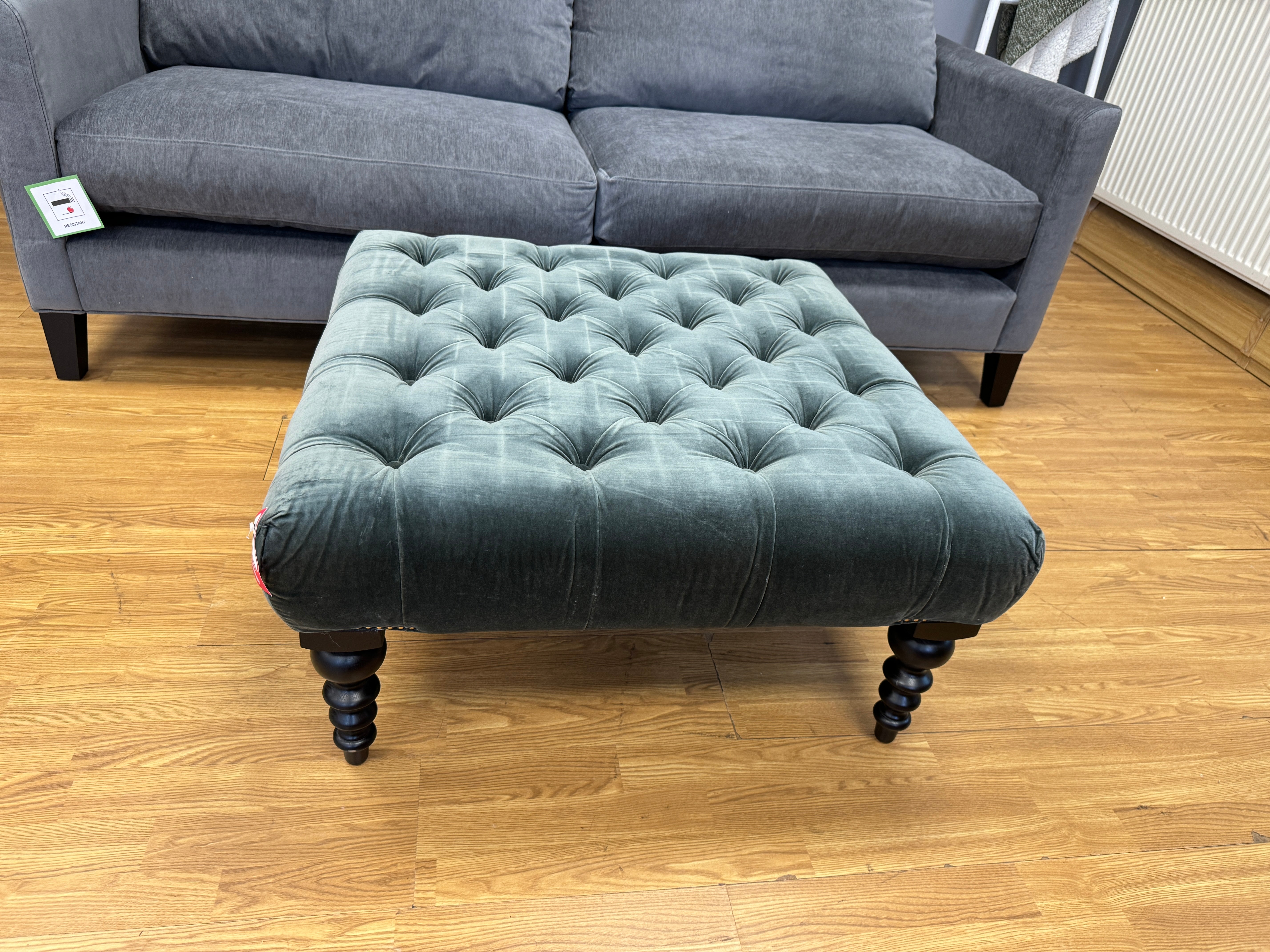 VALENTIN med square button top footstool Smokey green Velvet