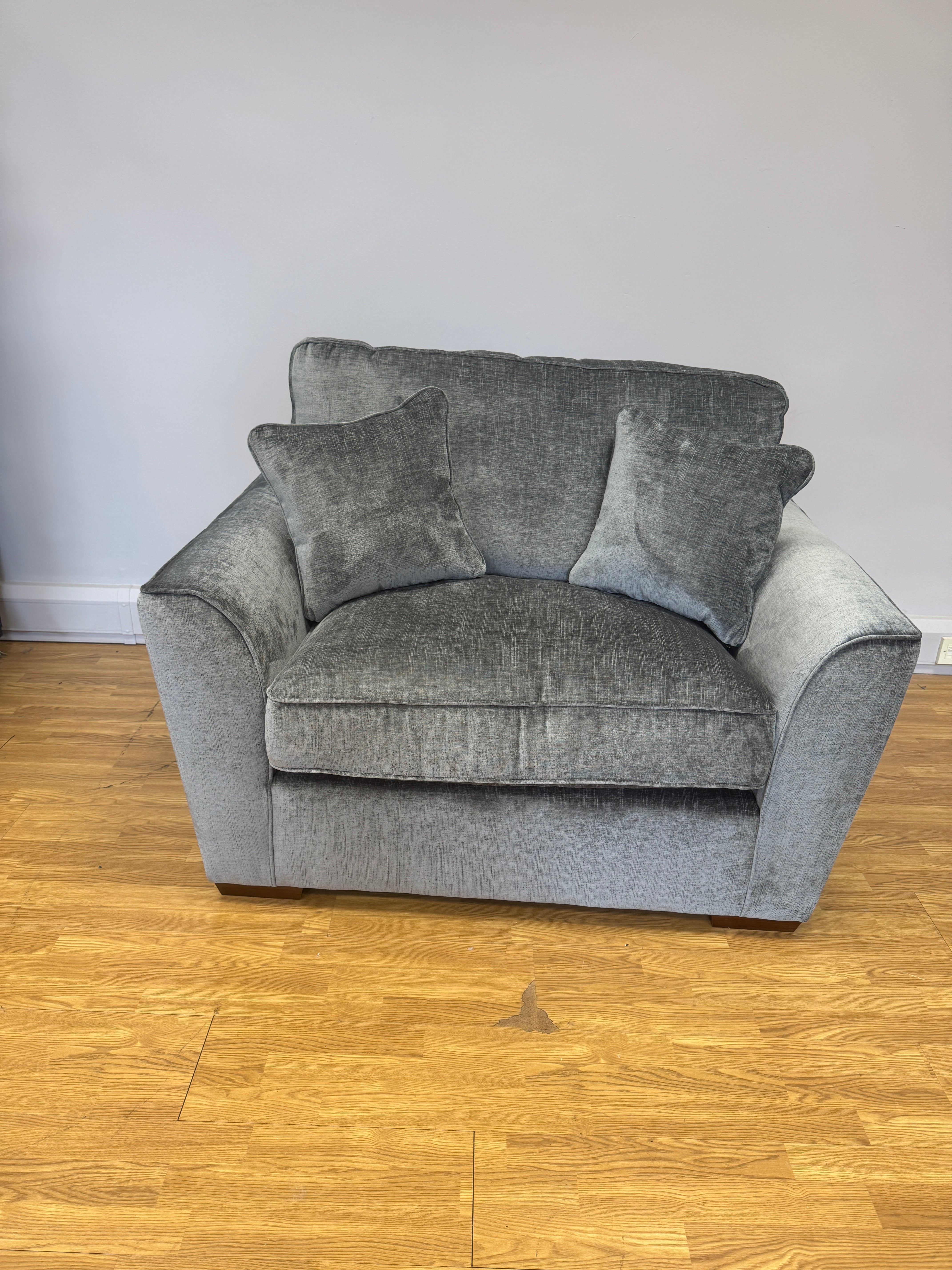 Foxford loveseat in Dion Flagstone (dark grey) fabric