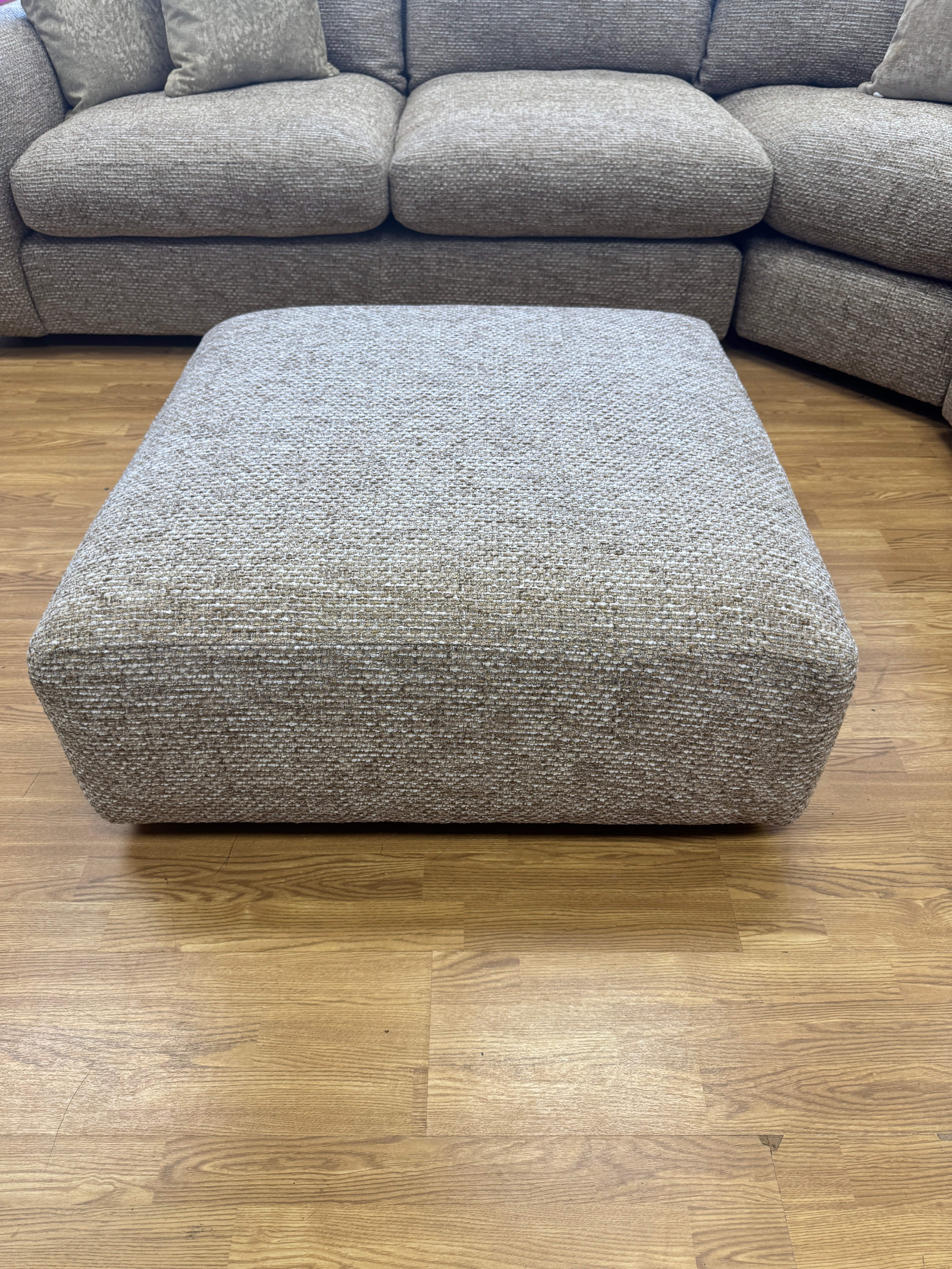 Pandora right facing 3 piece curved corner sofa & matching footstool