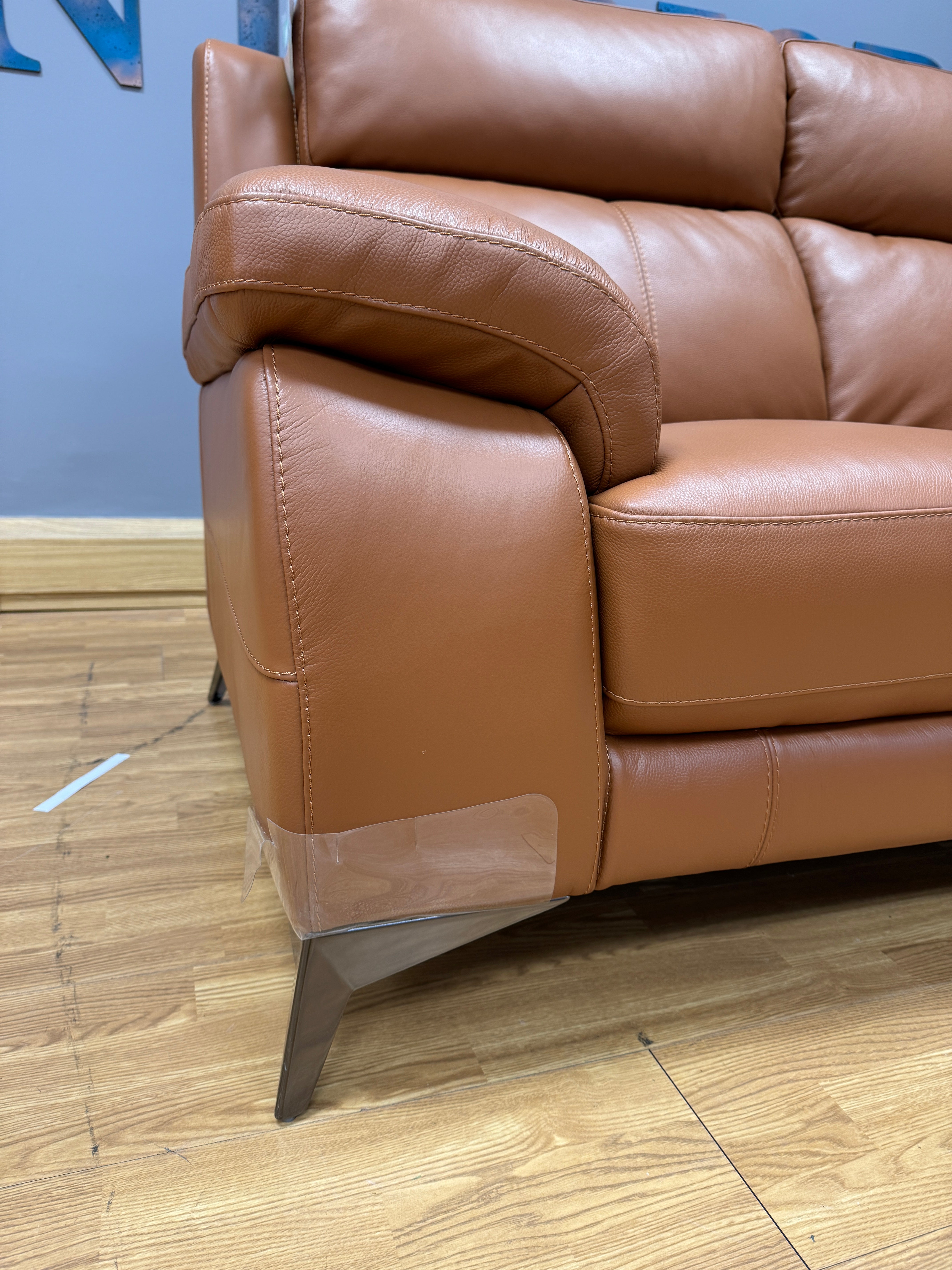 Missouri 2 seater high back leather sofa in tan brown leather