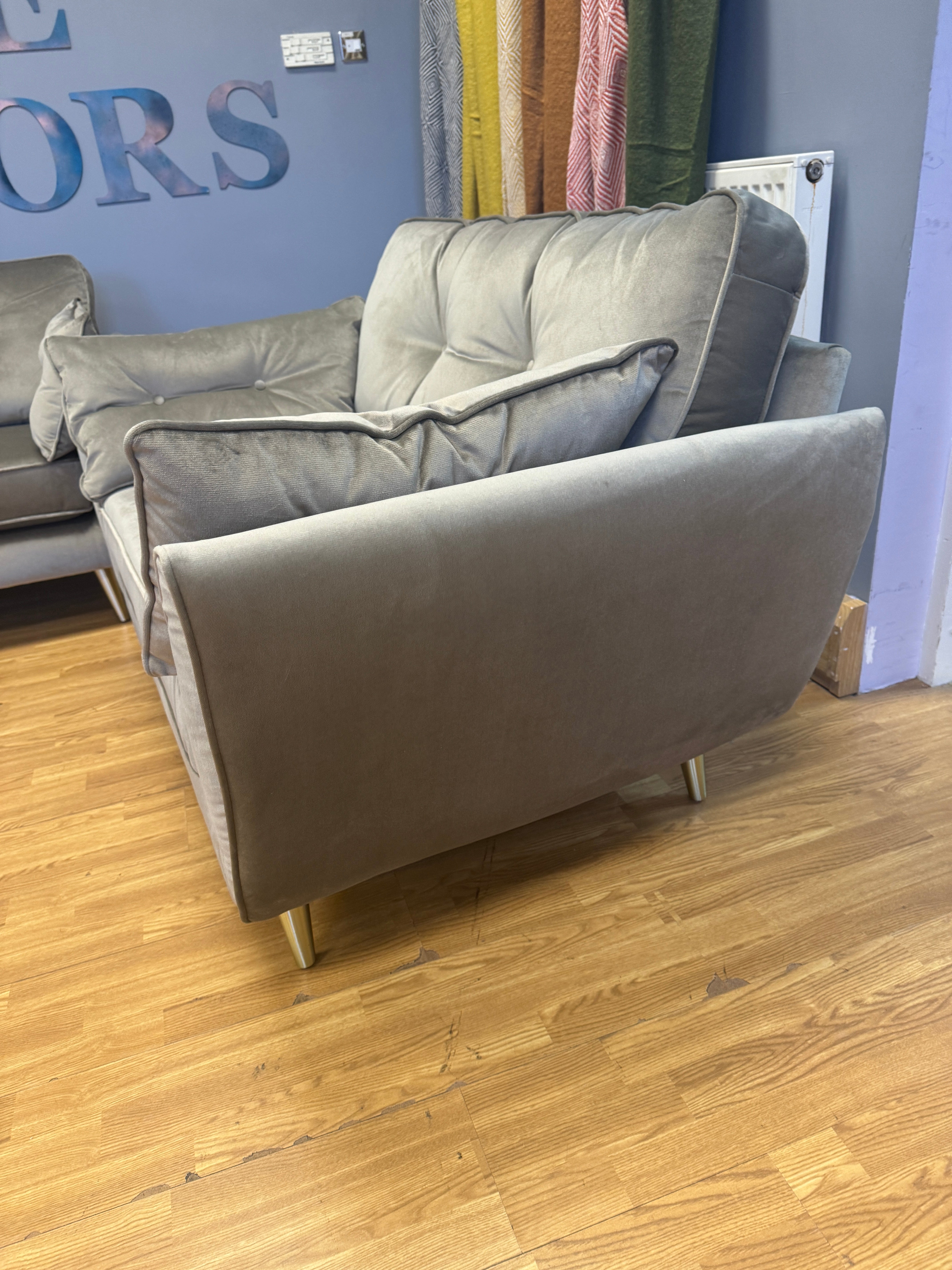 Zinc loveseat in Malta taupe velvet