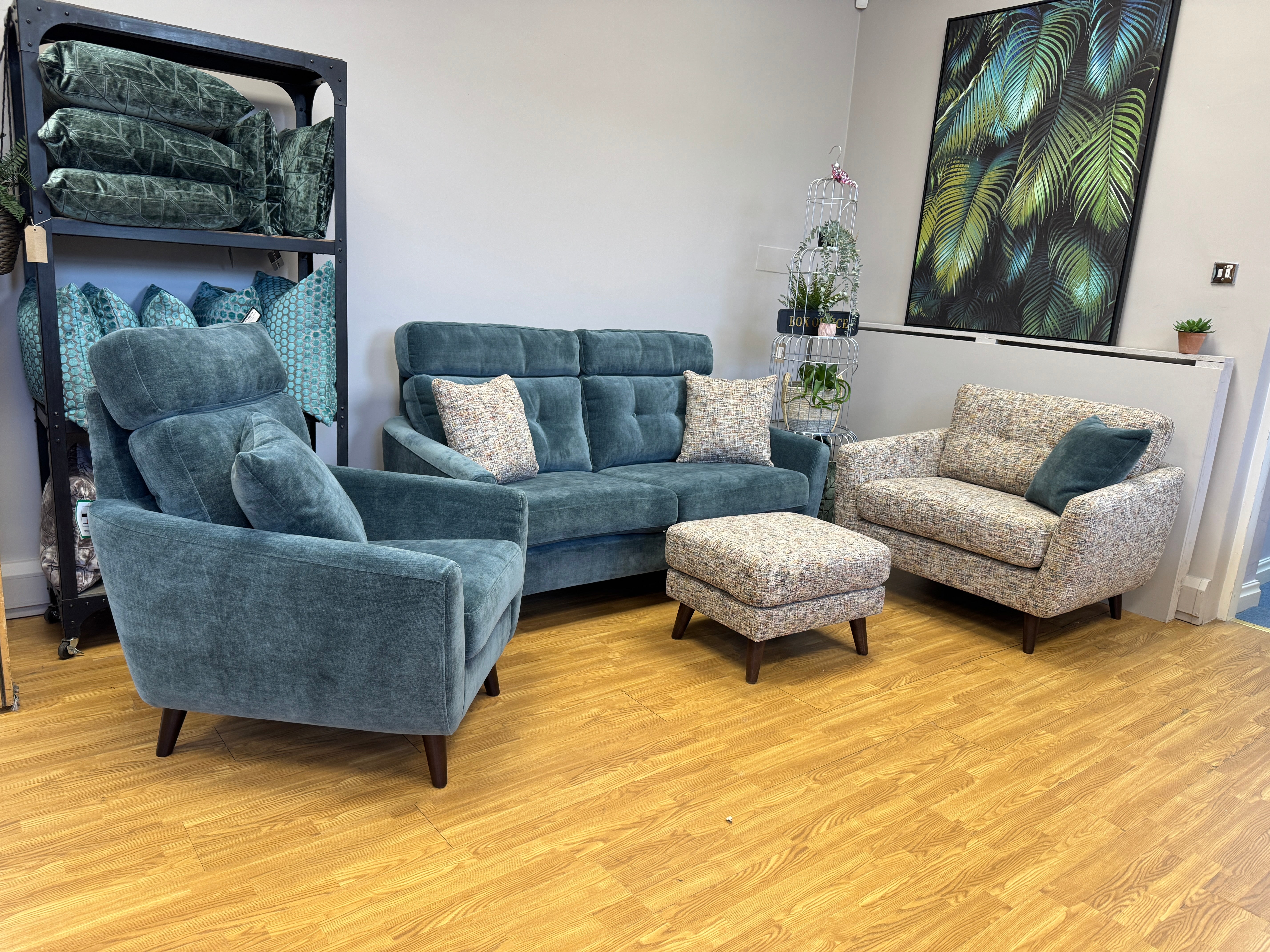 Sala small footstool