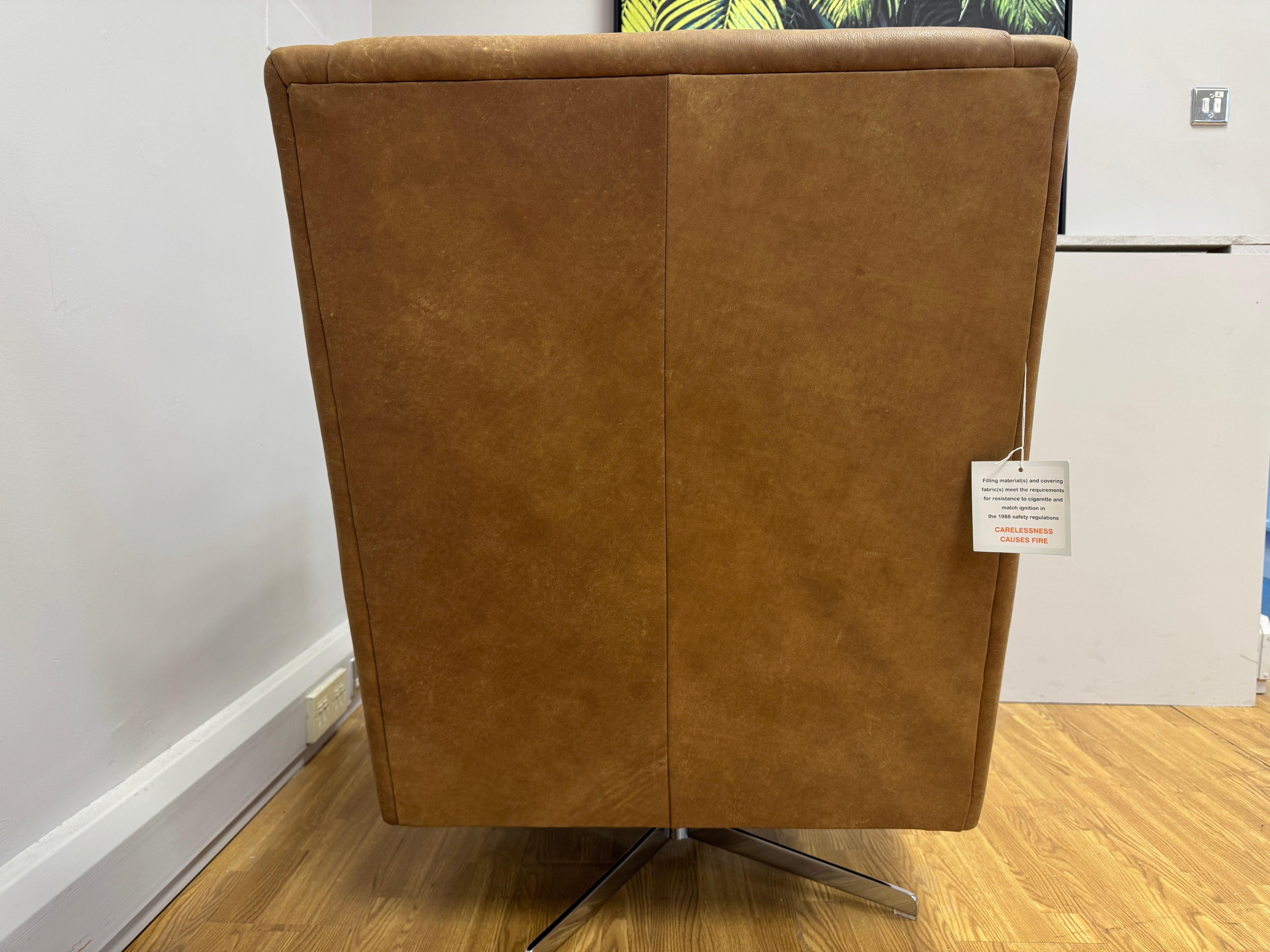 Salute large swivel chair in Napoli tan brown leather