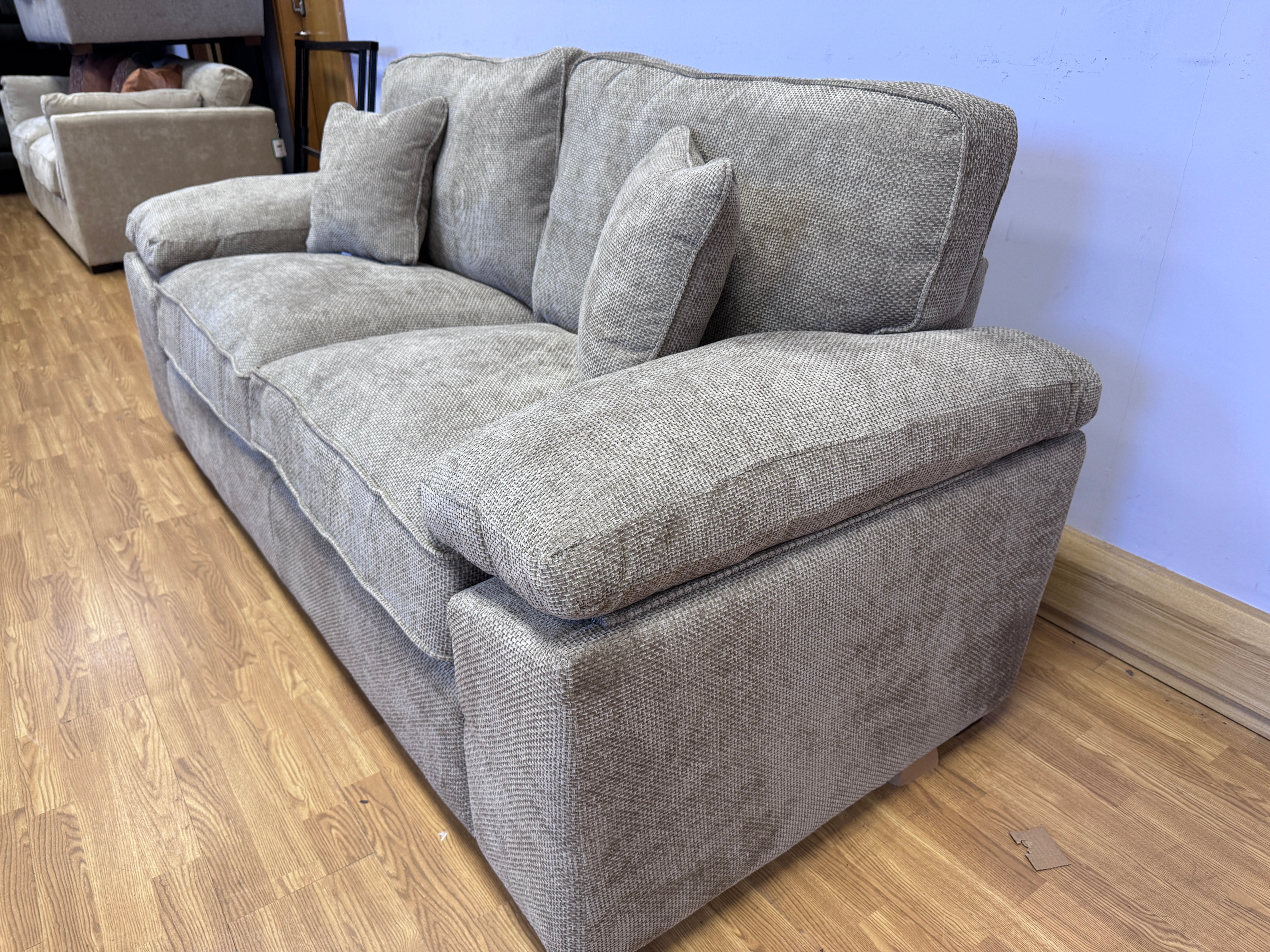Dexter 3 seater standard back sofa in Roland Wicker fabric