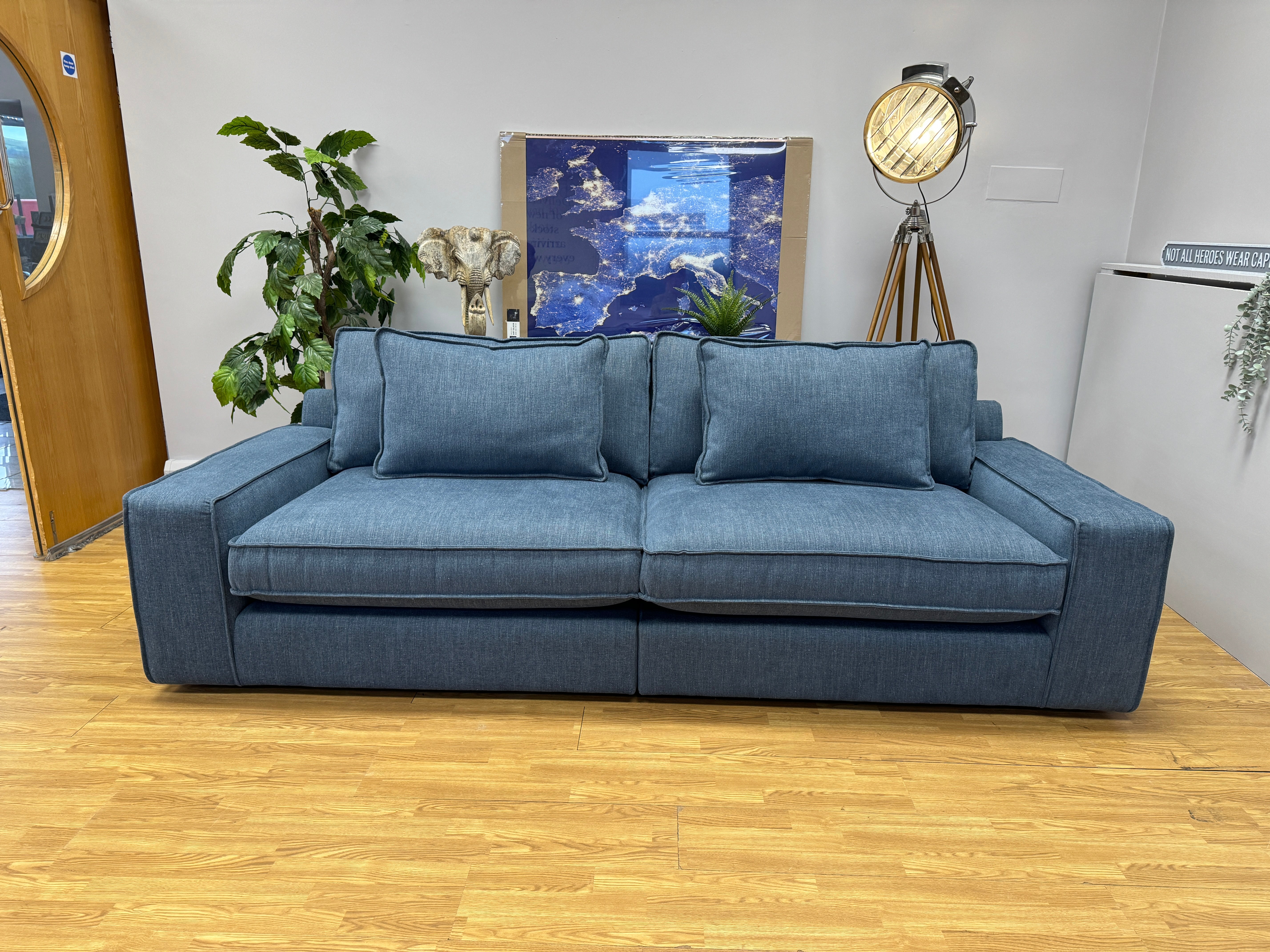 Aspen split 4 seater sofa in Kingham Wave (denim blue) washed weave fabric