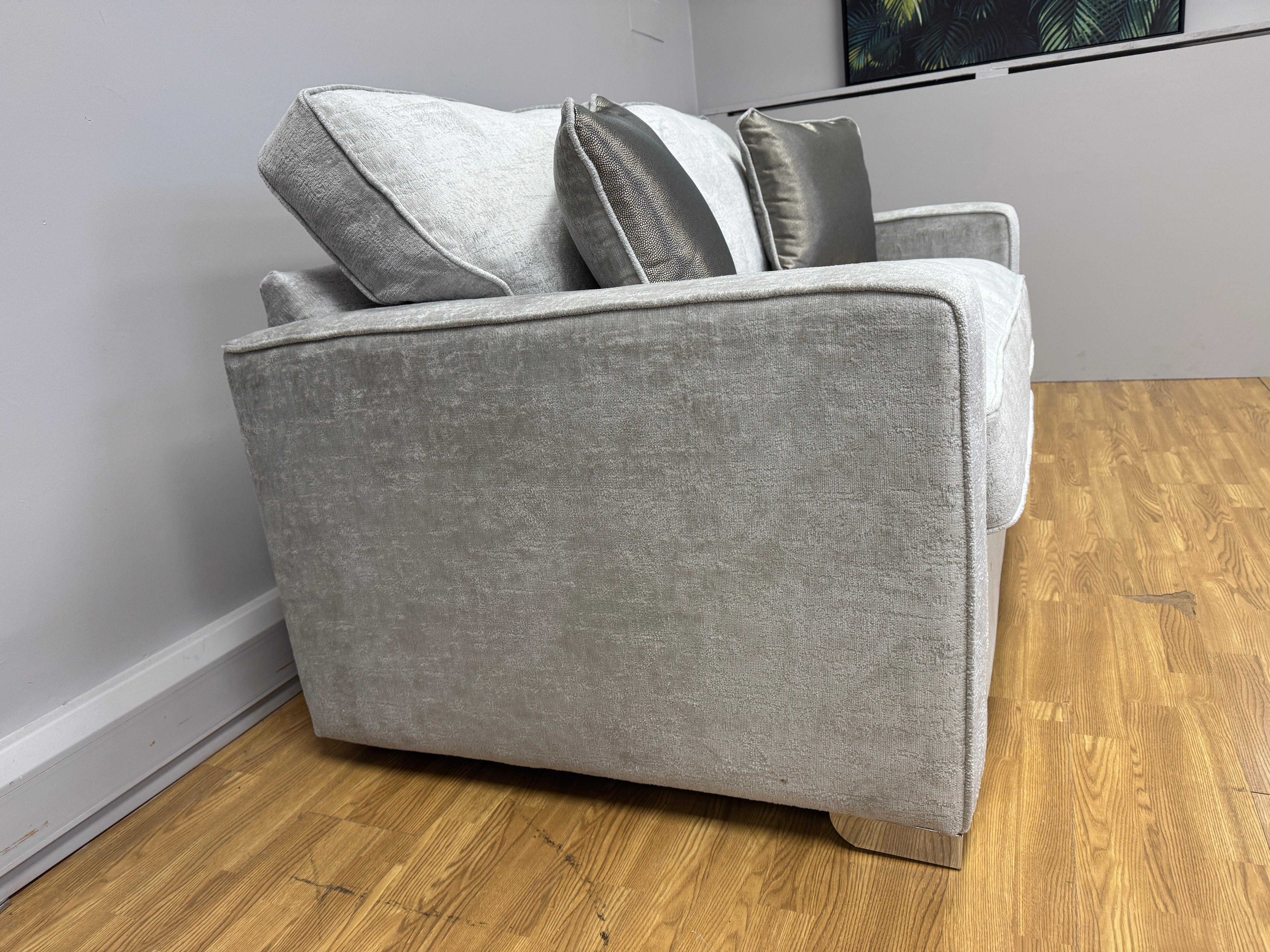 Chicago 2 seater sofa in Aaron Silver textured chenille