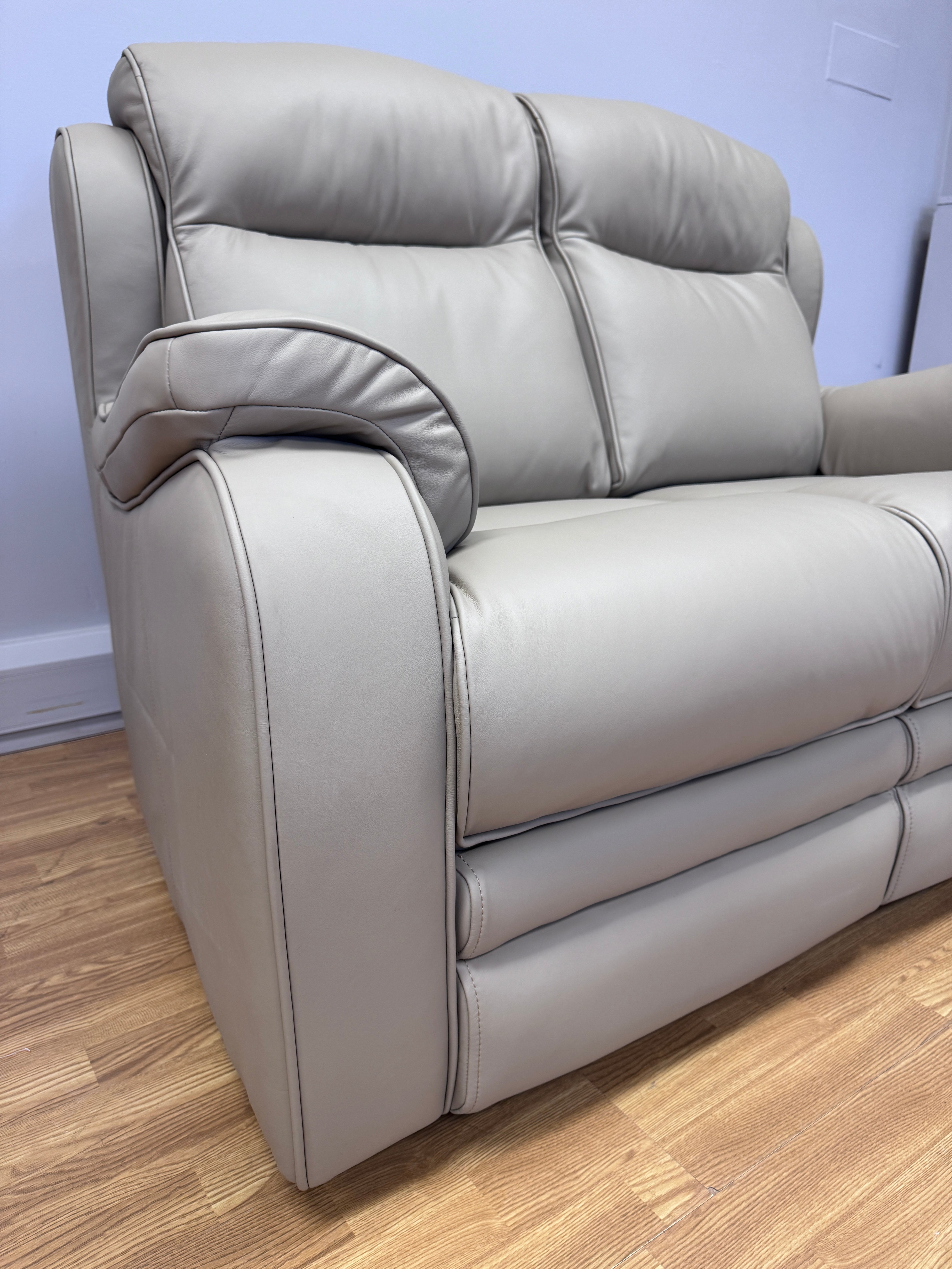 Parker Knoll Boston 2 seater sofa in Madri Putty beige leather