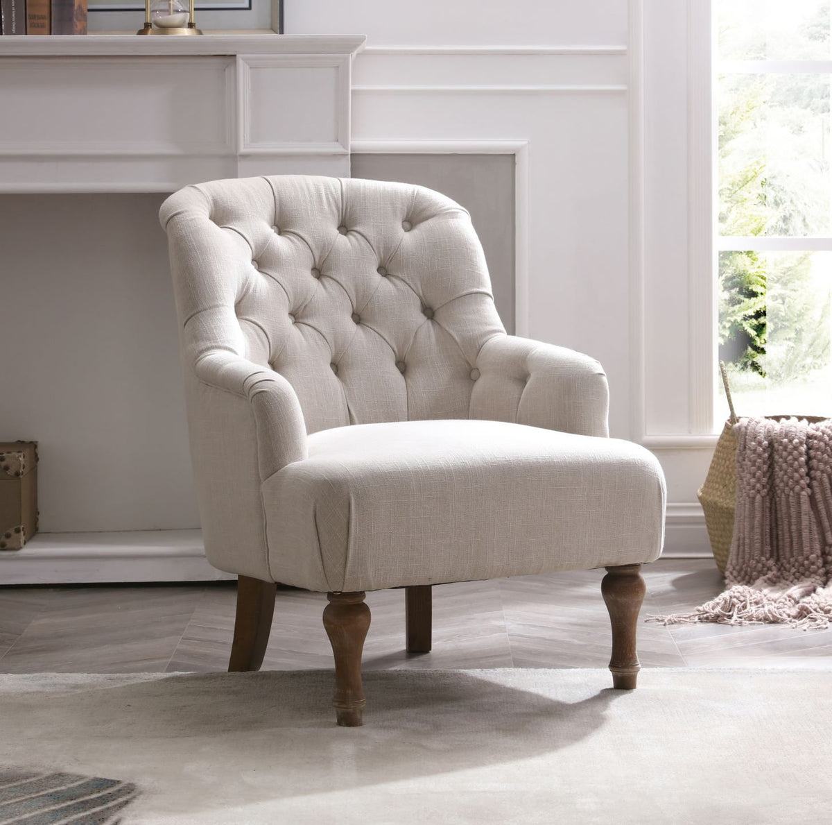 Bianca button back accent chair