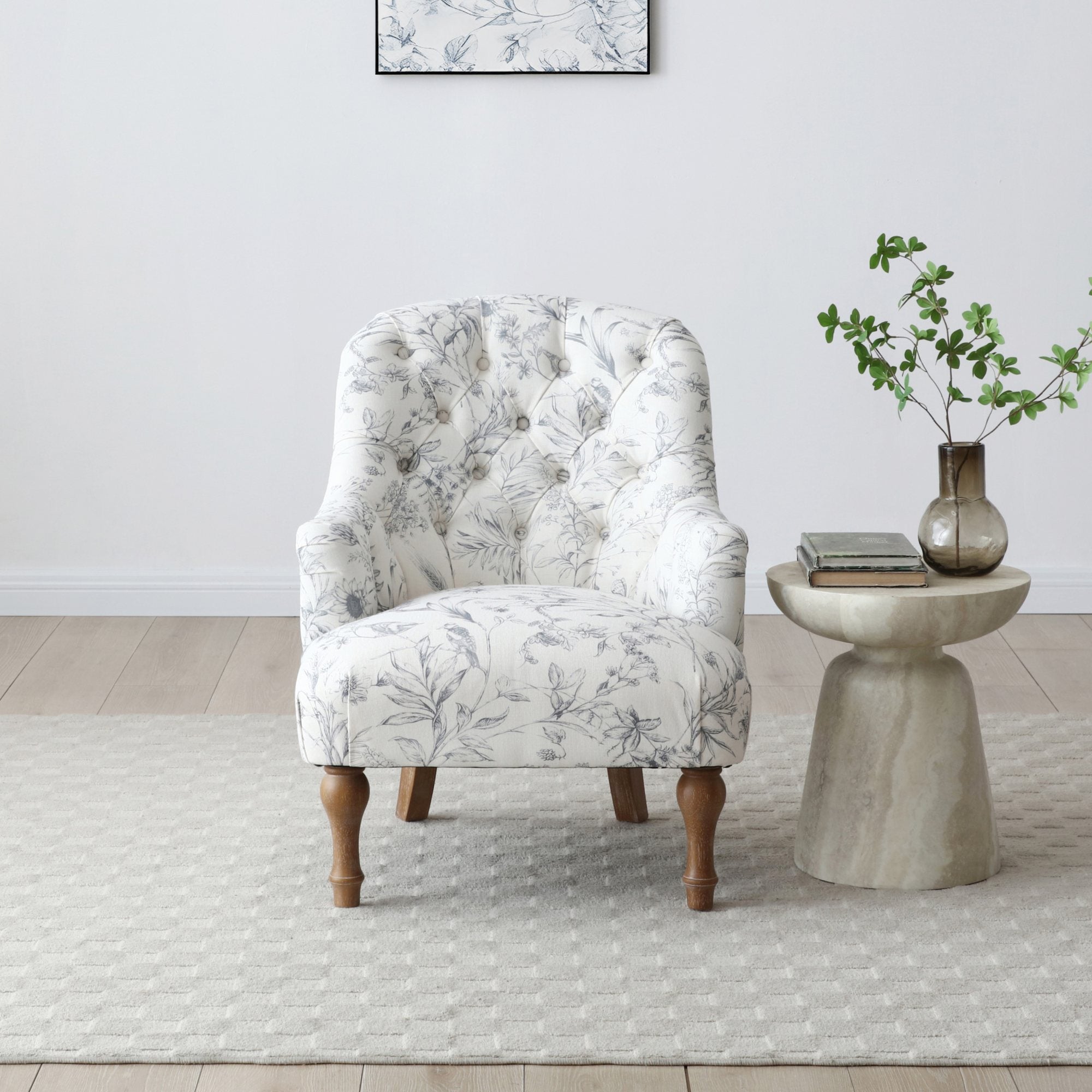 Bianca button back accent chair