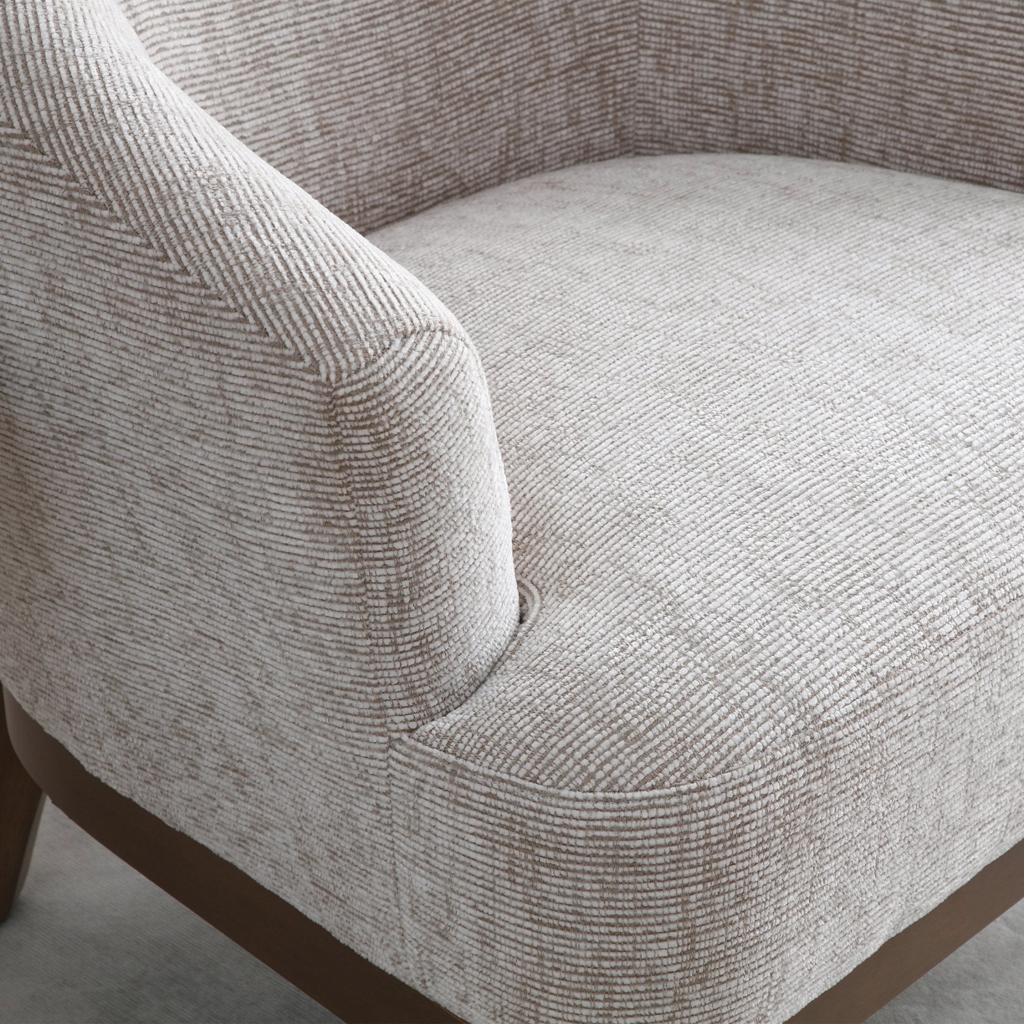 Ella tub chair