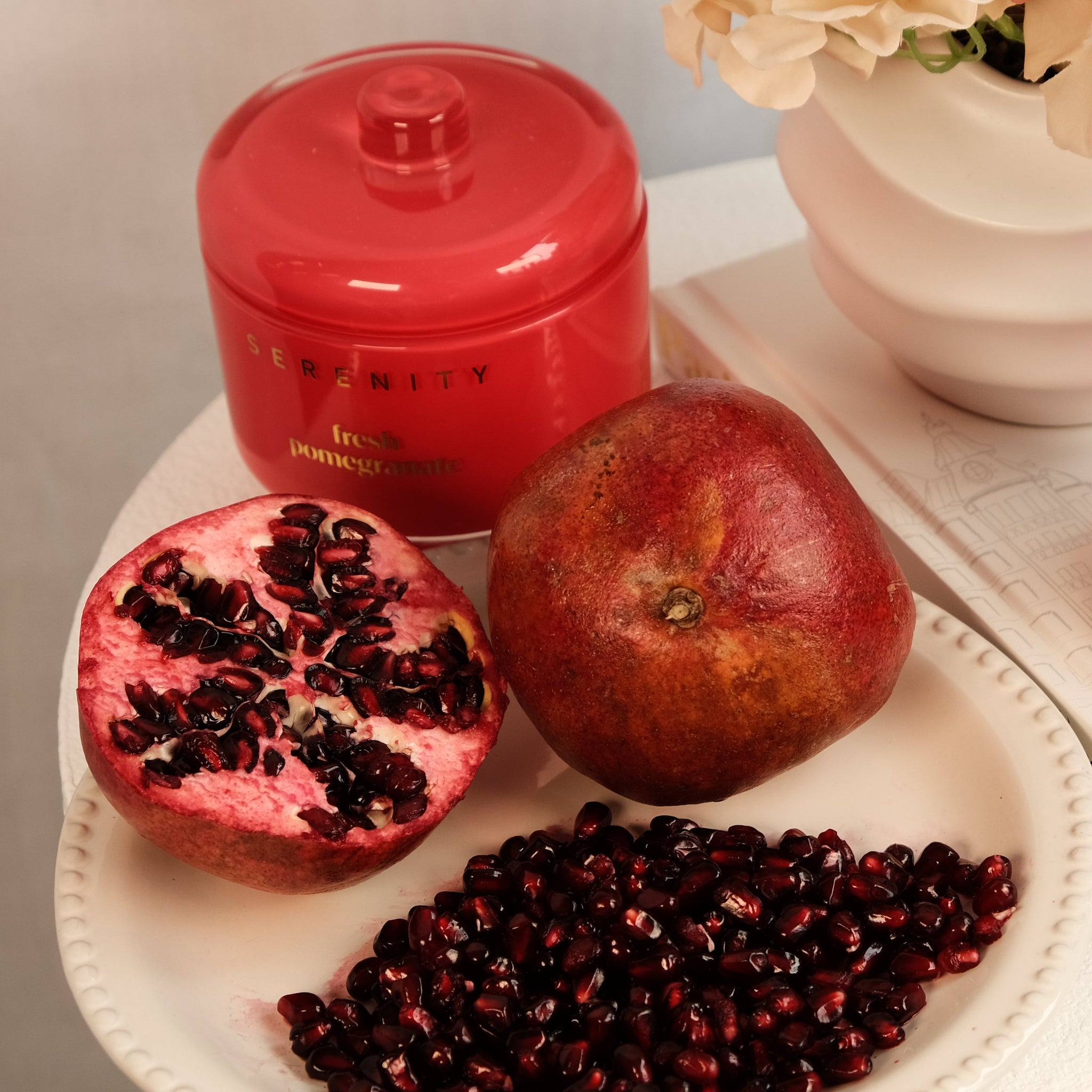 Vivid Fresh Pomegranate 230g Candle