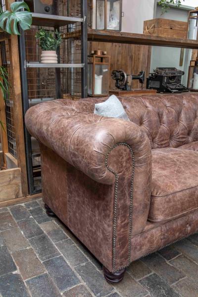 Gotti 3 Seater Chesterfield sofa in espresso dark brown distressed leather