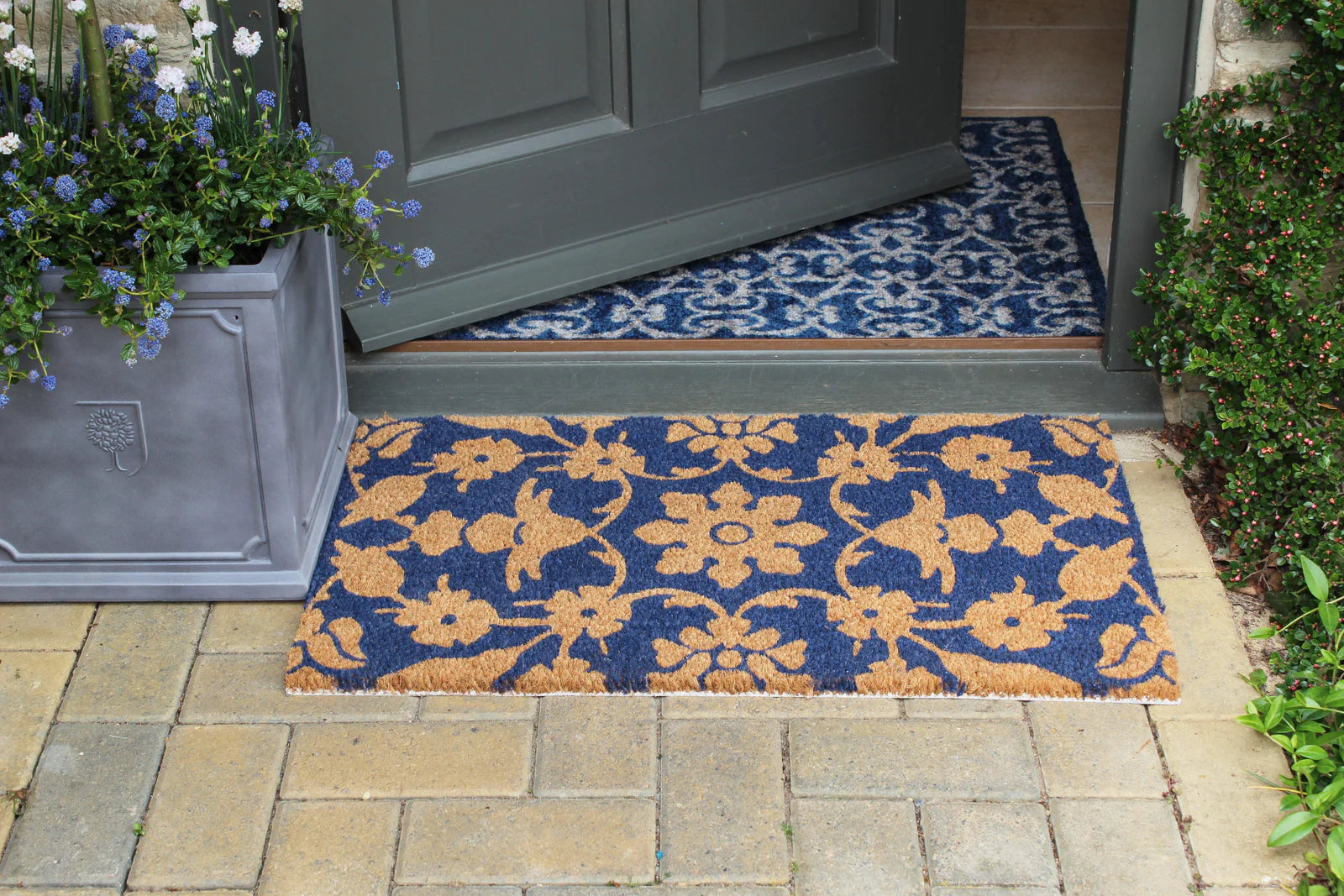 RHS Bloom Collection Coir Door mat in Jekyll Floral blue